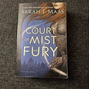 A Court of Mist and Fury OOP Paperback